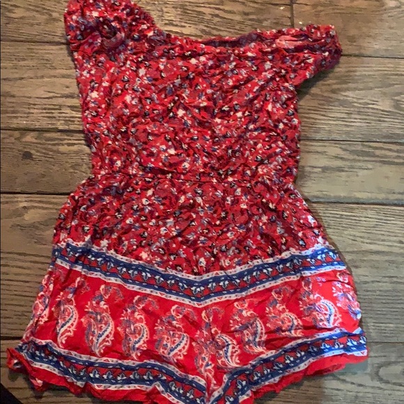 Red patterned romper - Picture 2 of 2